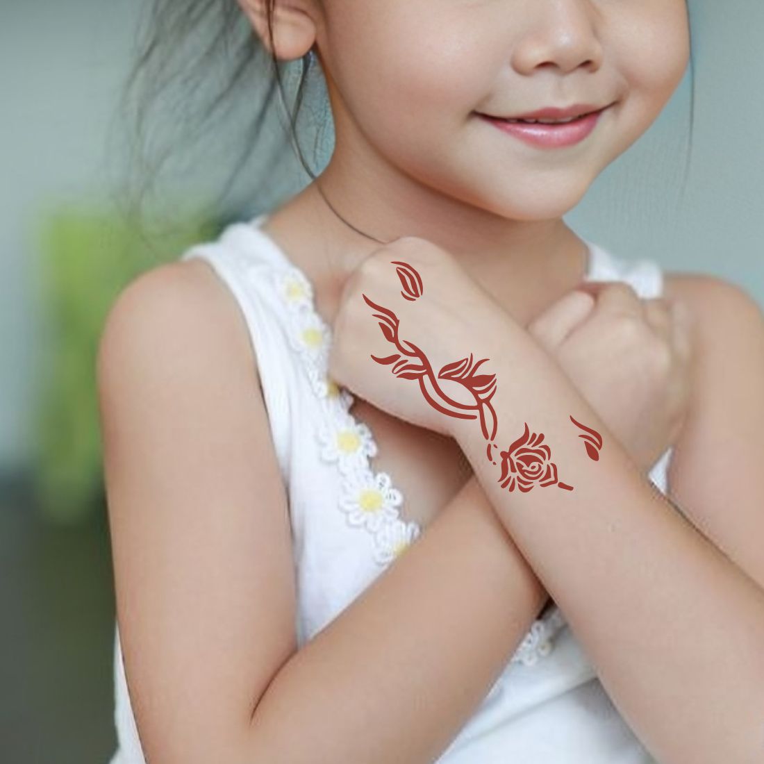Intricate and Artistic Mehndi Stencil Sheets for At-Home Creativity