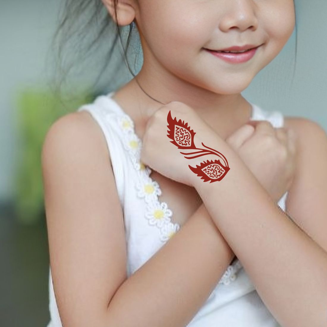 Easy DIY Mehndi Stencil Art Kit for Girls and Women For Kids & Adults Both Sticker