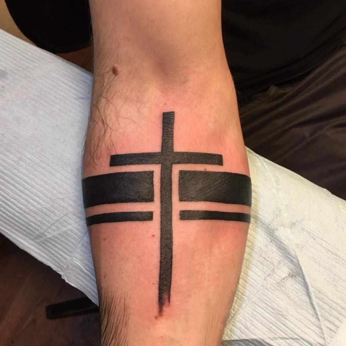 Armband Cross Tattoo Waterproof Men and Women Temporary Body Tattoo  (Cross Temporary Body Tattoo
