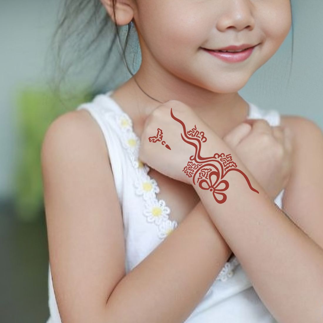 Flexible and Creative Henna Stencil Templates for Kids’ and Adults’ Crafts