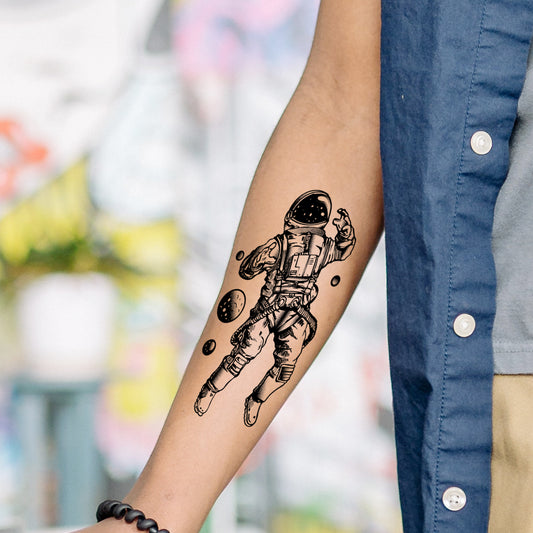 Astronaut Falling Tattoo Waterproof Sticker For Boys and Girls Temporary Body Tattoo