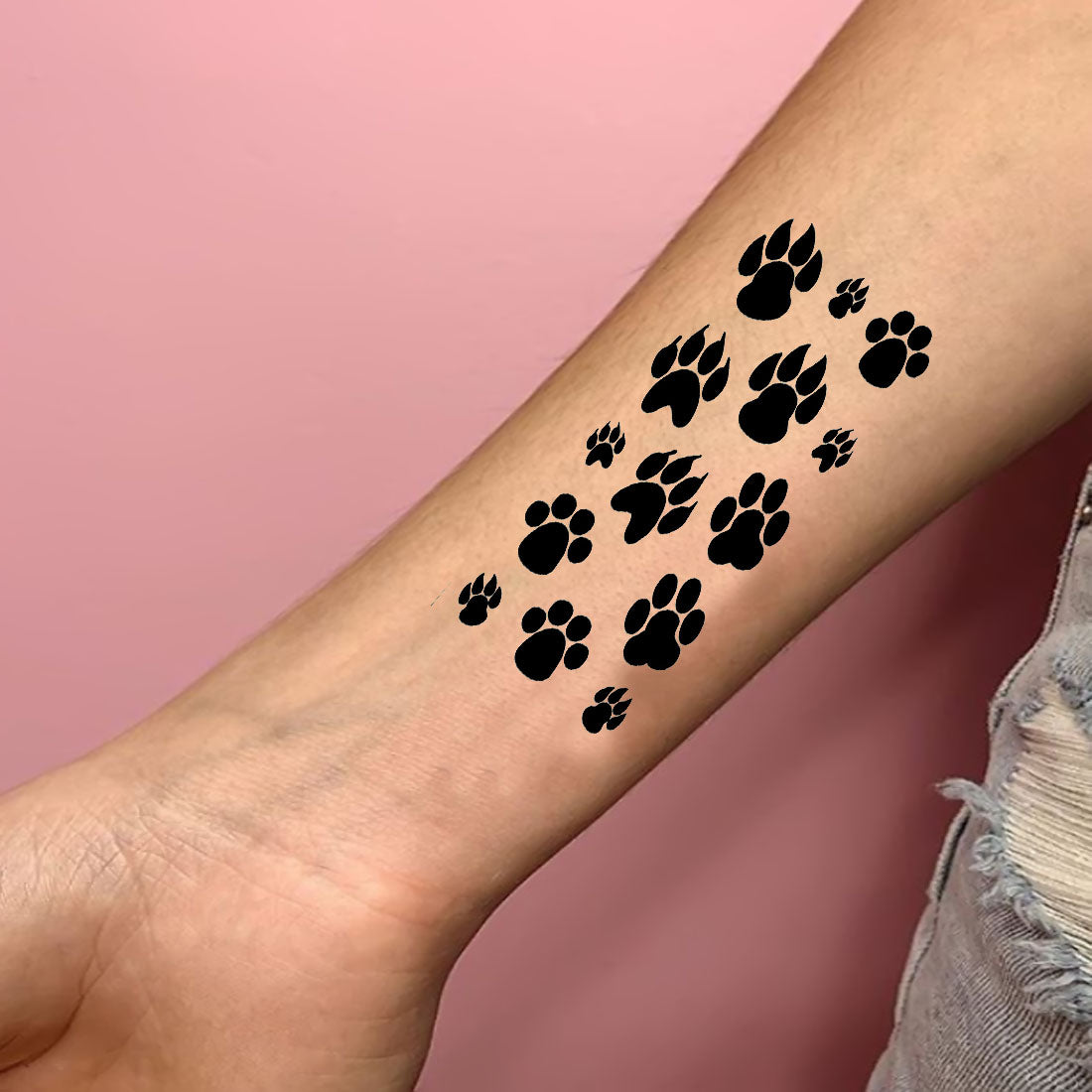 30 Cute Small & Simple Dog Tattoo Ideas for Women Animal Lovers | Dog  tattoos, Puppy tattoo, Tattoos for women small